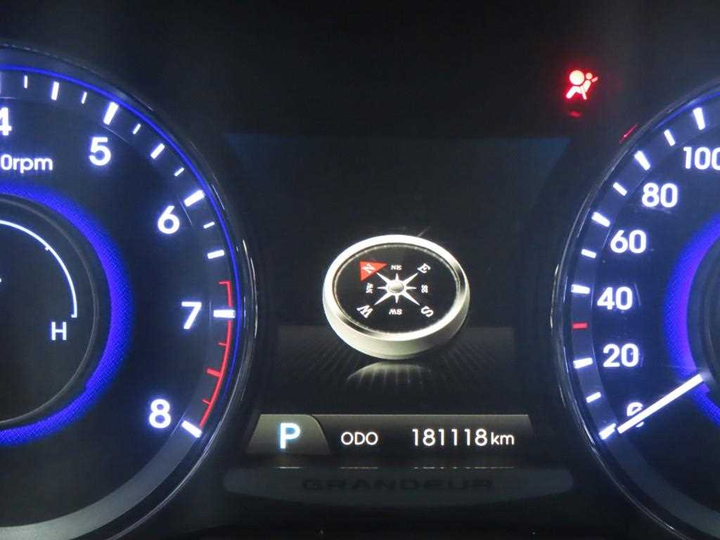 HYUNDAI Grandeur - Vista 8