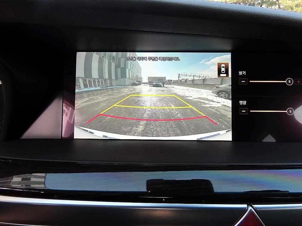 Genesis G90 2019 Blanco - Importación desde Corea - HF Imports Iquique - Foto 14