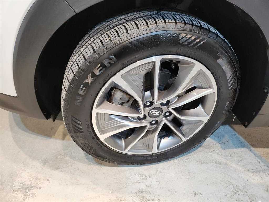 HYUNDAI Tucson 2018 Blanco - Importación desde Corea - HF Imports Iquique - Foto 17