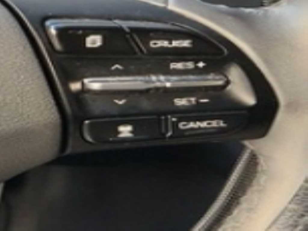 HYUNDAI Ioniq - Vista 8