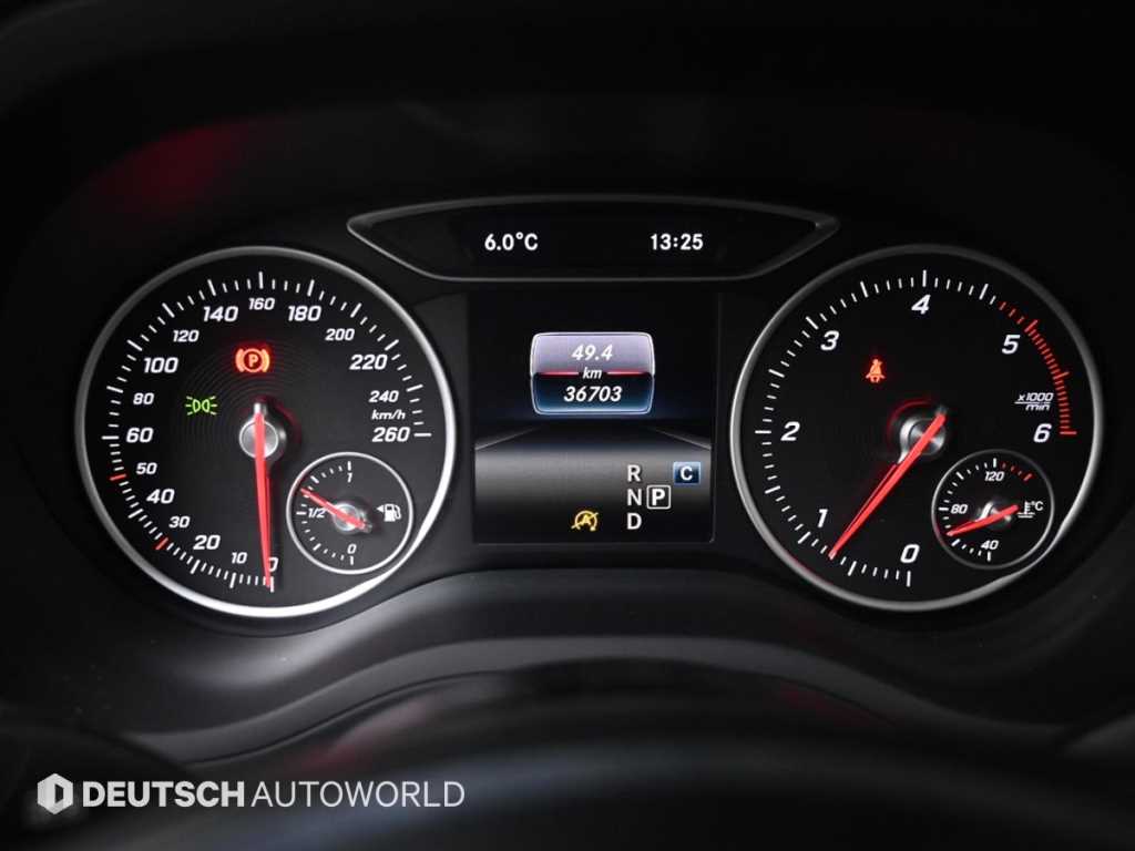 Mercedes Benz B Class (MY B) - Vista 8