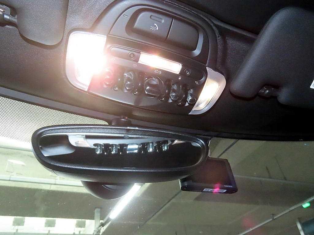 Mini Cooper Convertible 2019 Rojo - Importación desde Corea - HF Imports Iquique - Foto 17