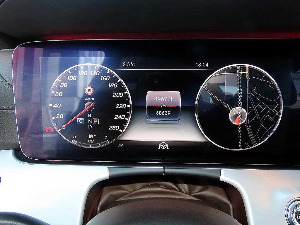 Mercedes Benz CLS Class - Vista 9