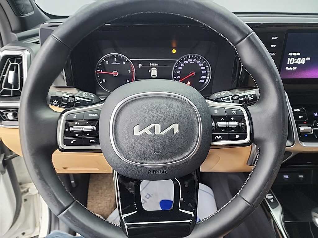 KIA Sorento - Vista 9