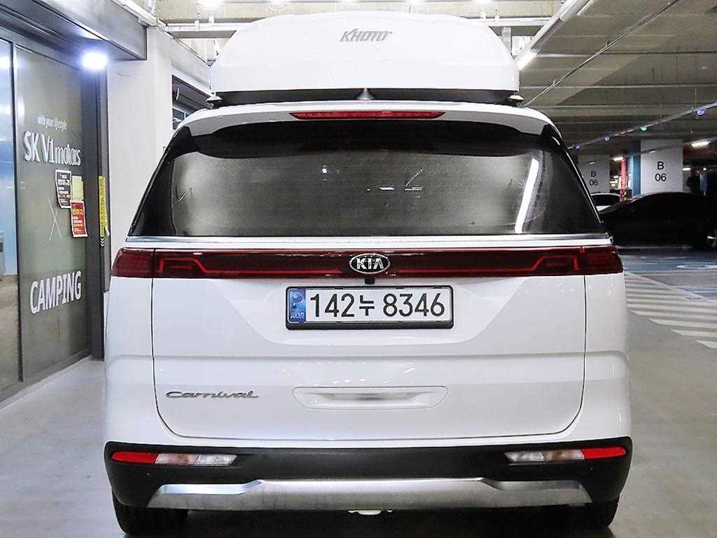 KIA Carnival - Vista 5