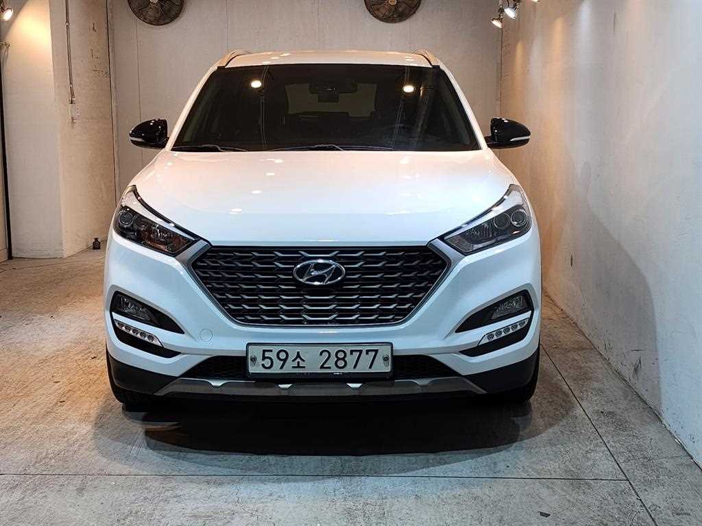 HYUNDAI Tucson 2018 Blanco - Importación desde Corea - HF Imports Iquique - Foto 1