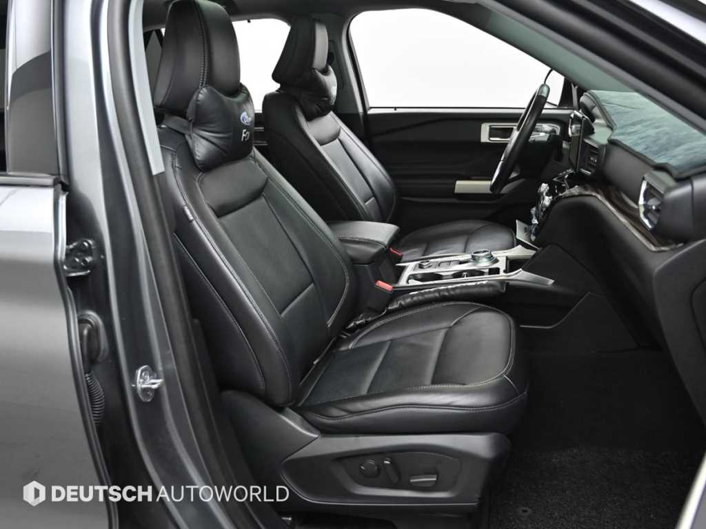 Ford Explorer - Vista 10