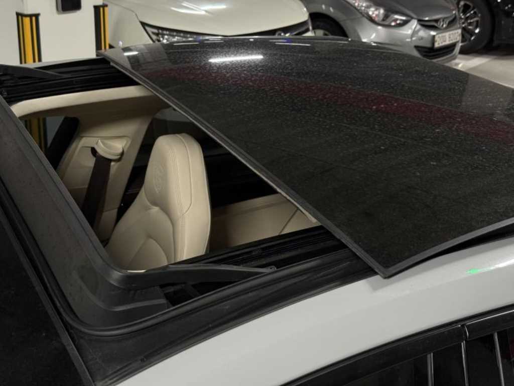 Porsche Panamera - Vista 6