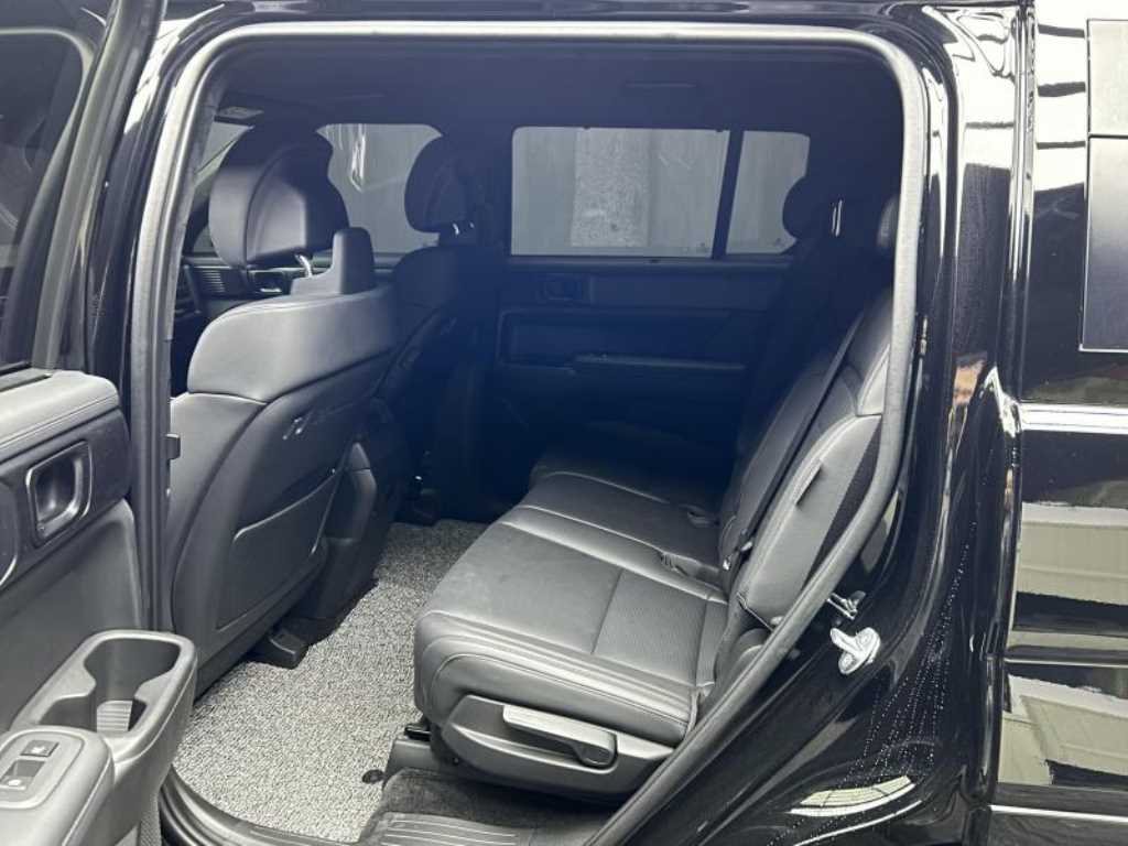 HYUNDAI Santa Fe - Vista 7