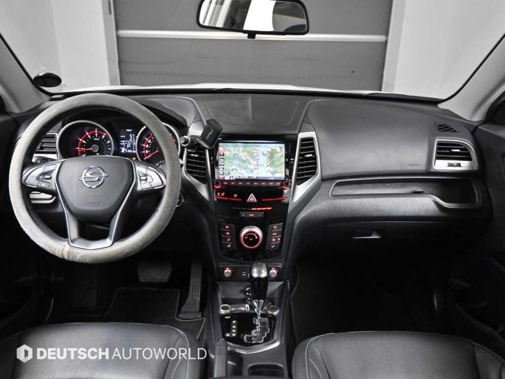 Ssangyong Tivoli - Vista 7