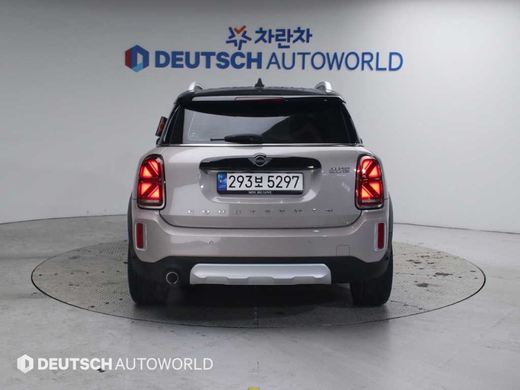 Mini Countryman - Vista 4