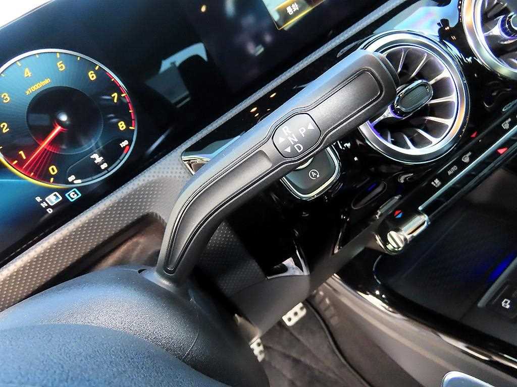 Mercedes Benz CLA Class - Vista 10