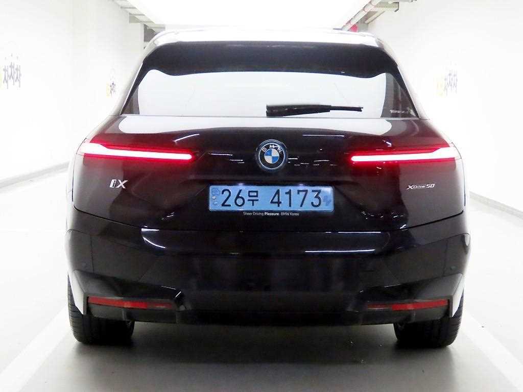 BMW iX - Vista 3