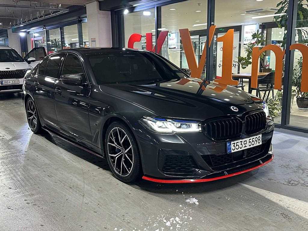 BMW 5 Series 2021 Gris - Importación desde Corea - HF Imports Iquique - Foto 1