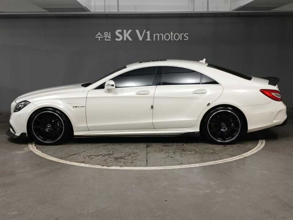 Mercedes Benz CLS Class - Vista 4