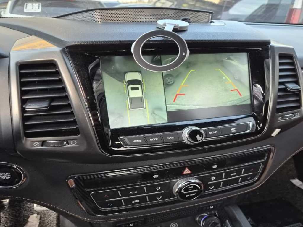 Ssangyong Rexton - Vista 5