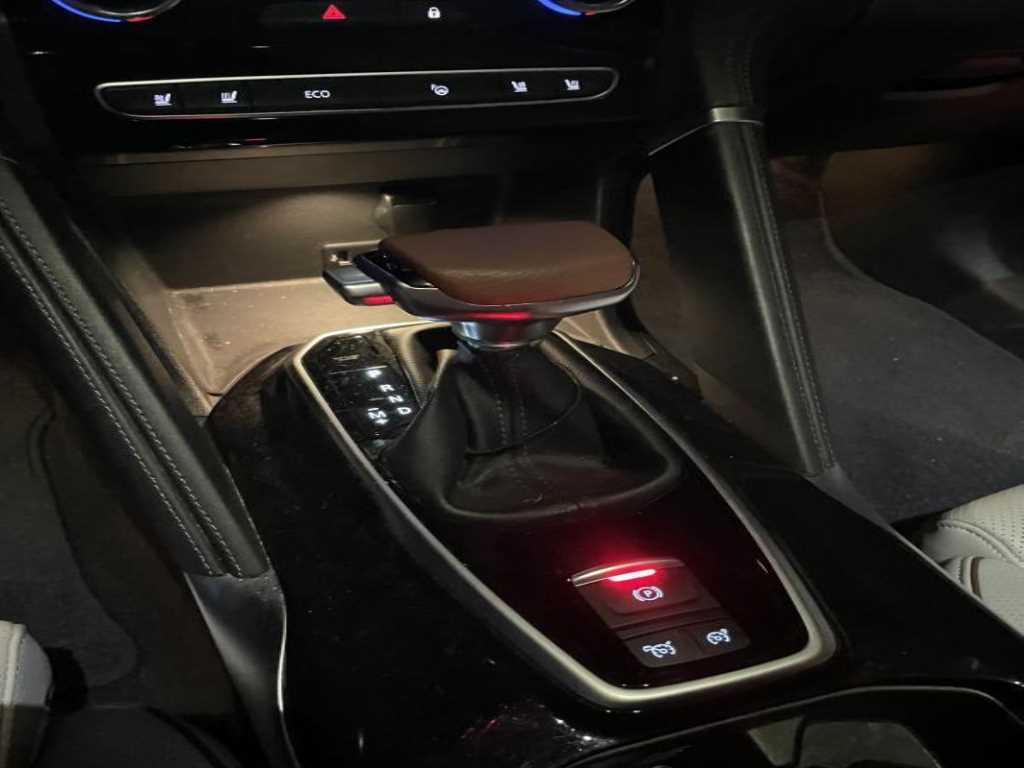 SAMSUNG QM6 - Vista 8