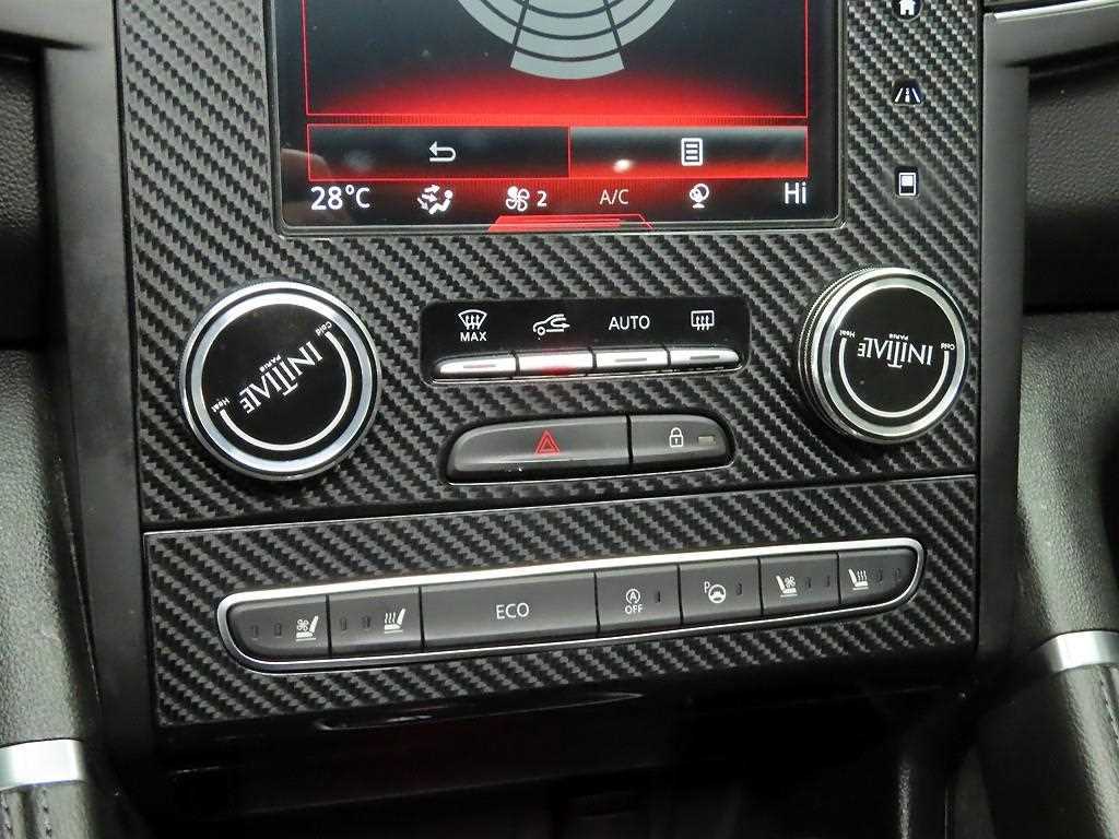 SAMSUNG QM6 - Vista 9