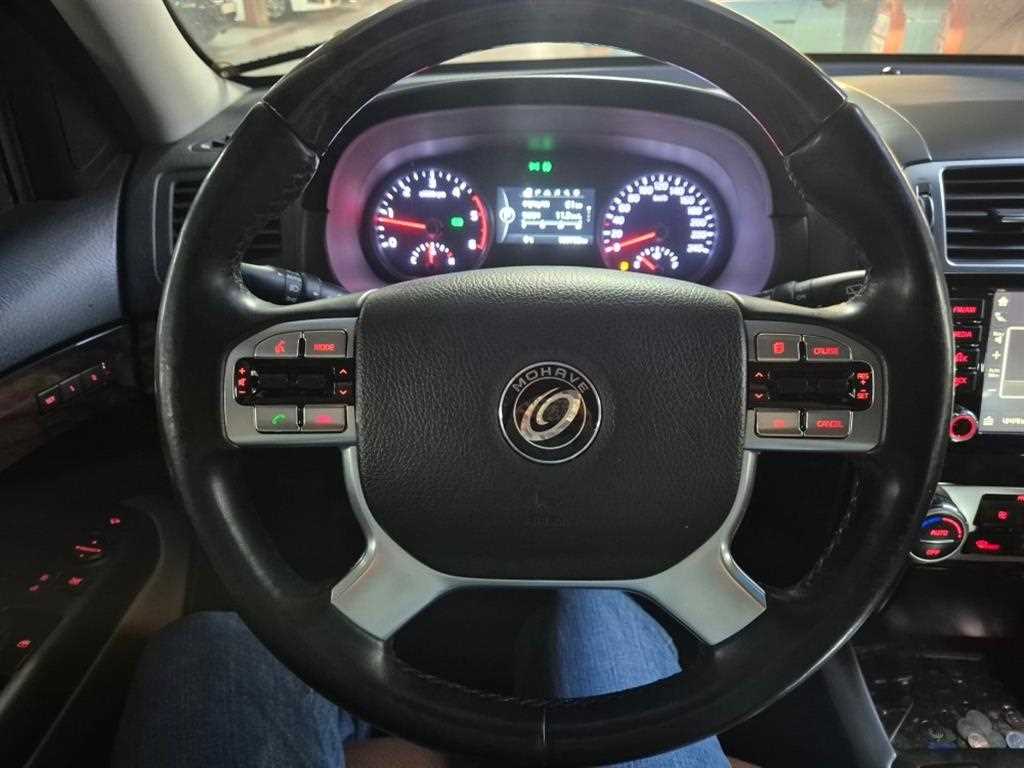 KIA Mohave - Vista 8