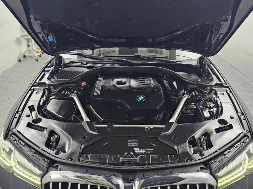 BMW 5 Series - Vista 6