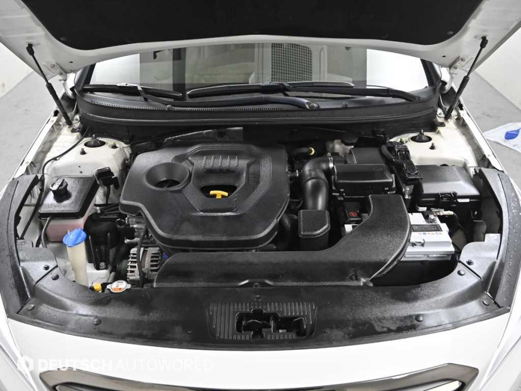 HYUNDAI Sonata - Vista 6