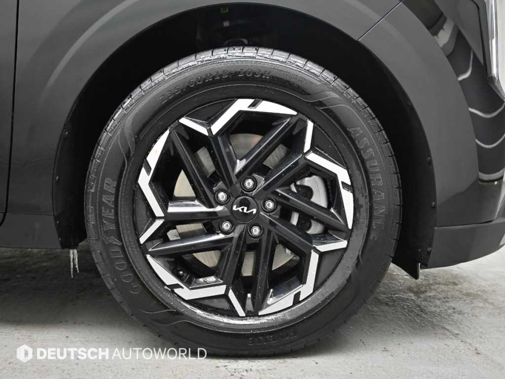 KIA Carnival - Vista 5