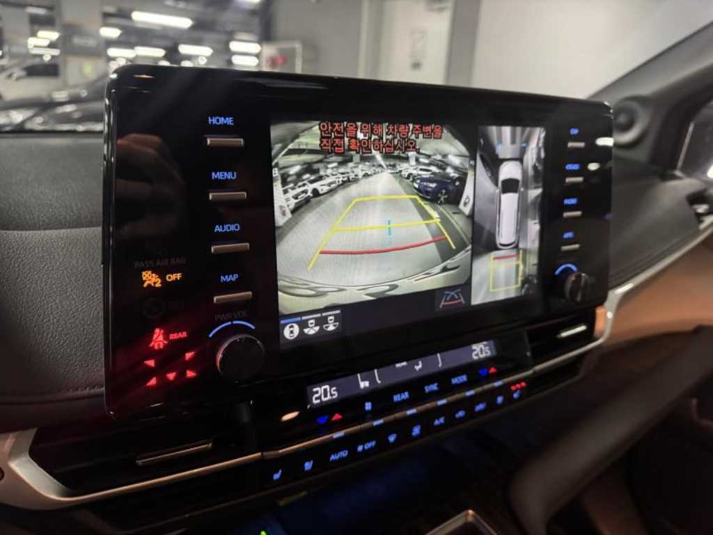 Toyota Siena - Vista 12