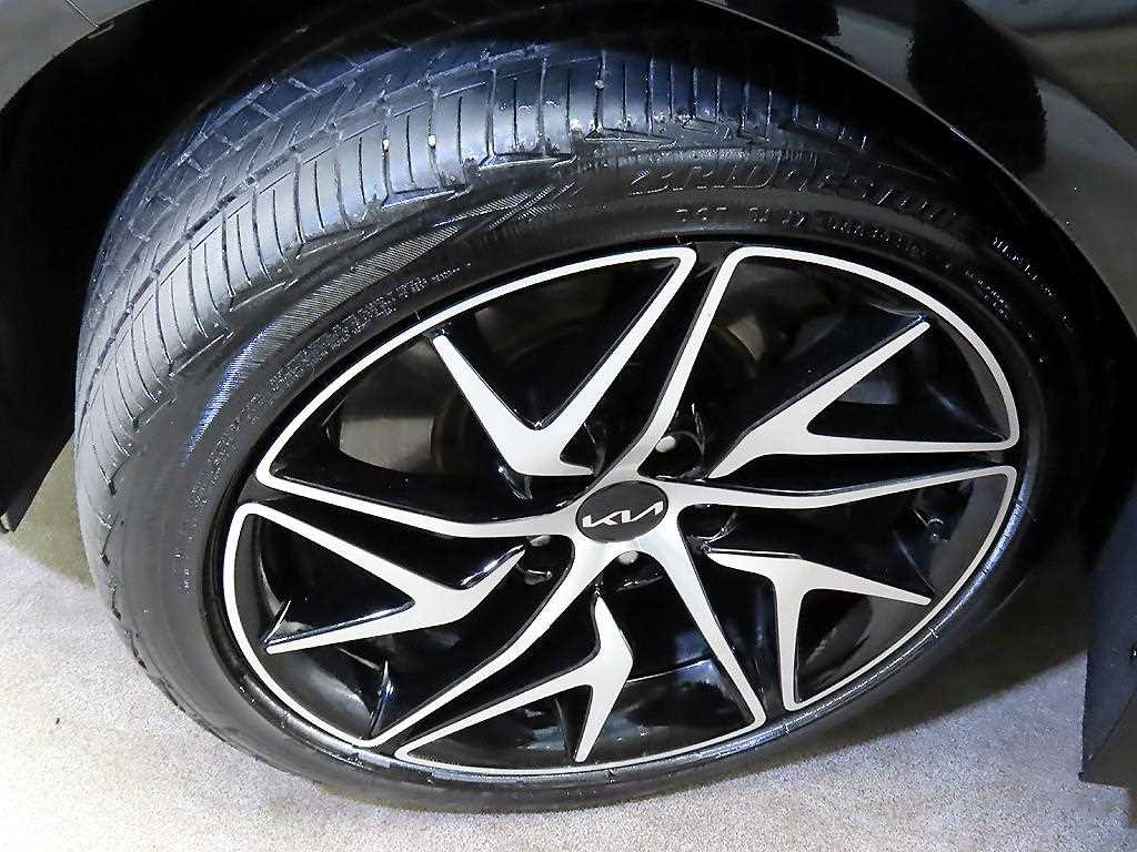 KIA Stinger 2023 Negro - Importación desde Corea - HF Imports Iquique - Foto 20