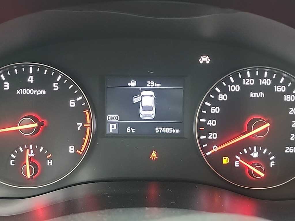 KIA K7 - Vista 6