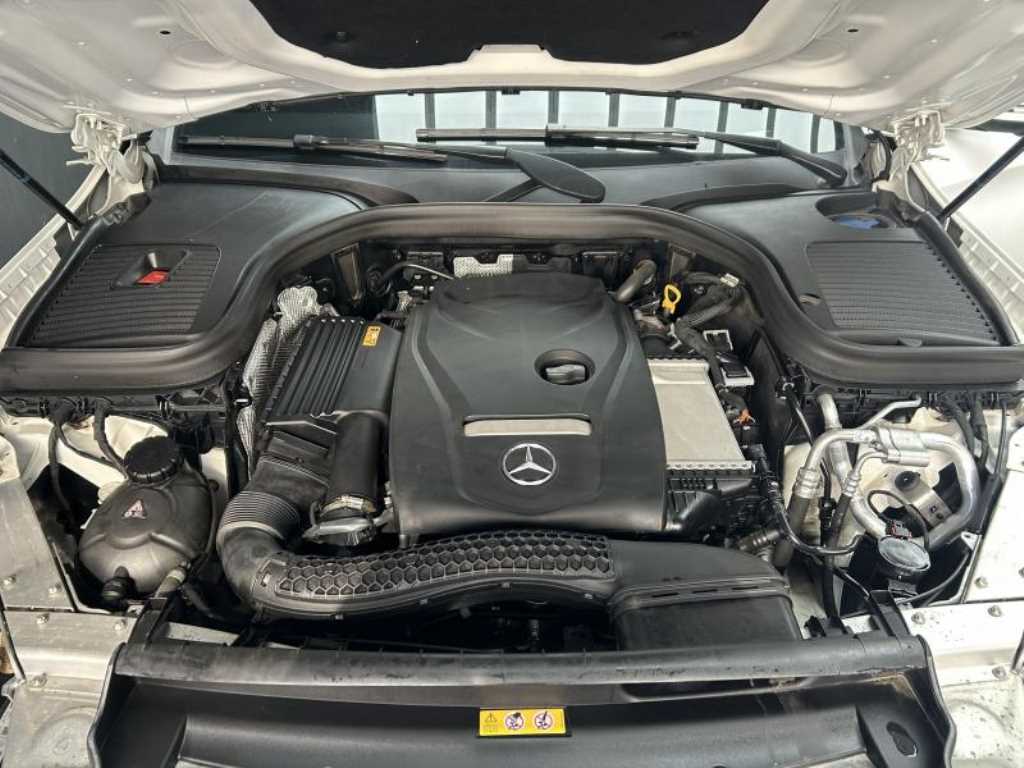 Mercedes Benz GLC Class 2019 Blanco - Importación desde Corea - HF Imports Iquique - Foto 19