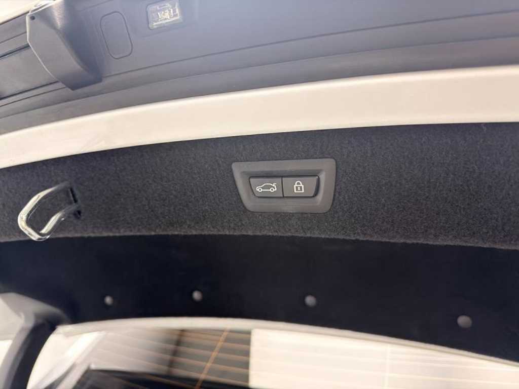 BMW 8 Series 2020 Blanco - Importación desde Corea - HF Imports Iquique - Foto 16