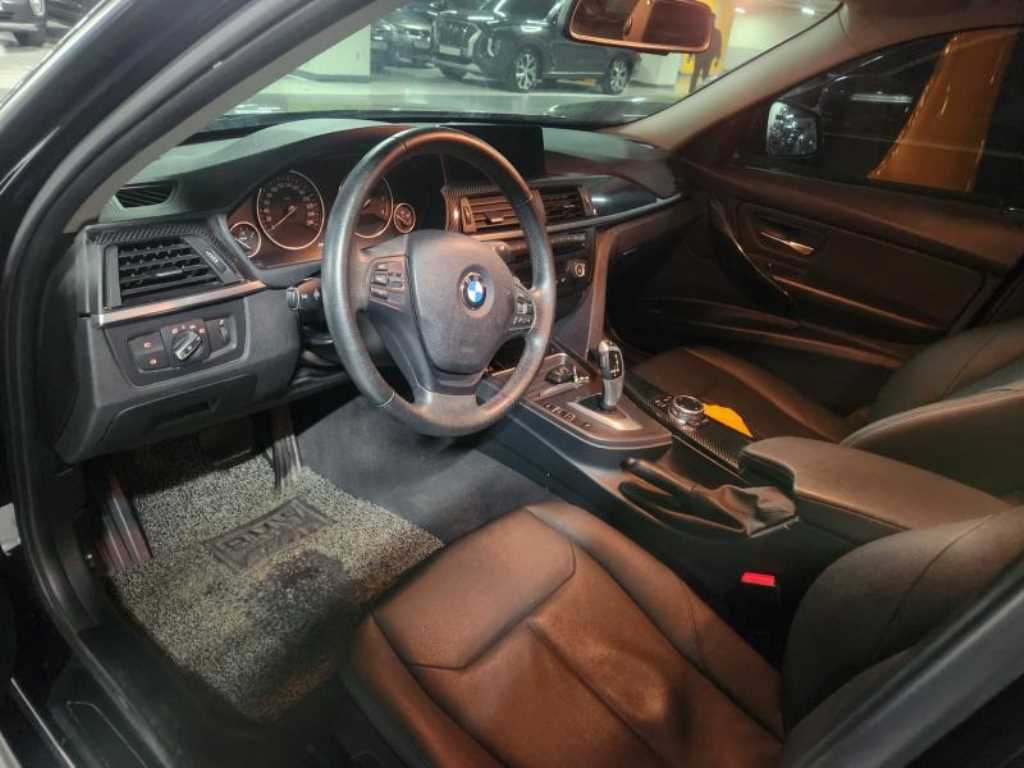 BMW 3 series - Vista 5