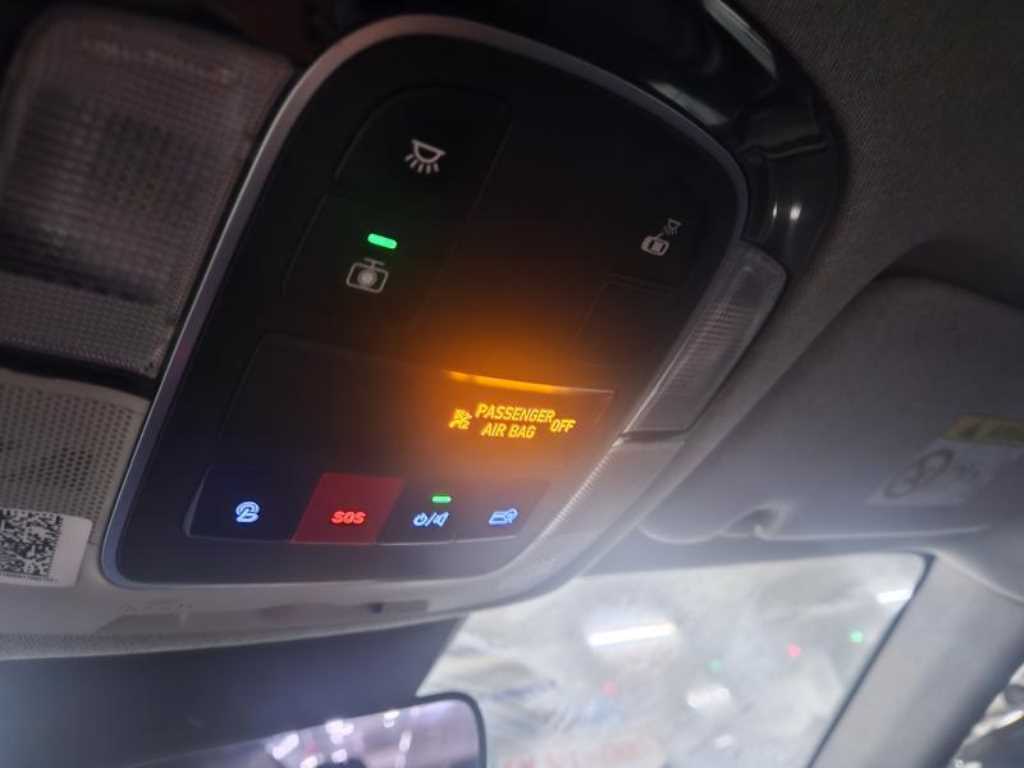 HYUNDAI Sonata - Vista 9