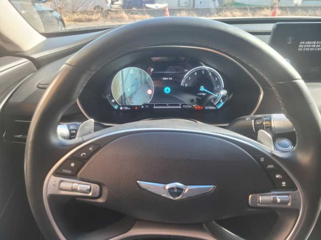 Genesis G80 - Vista 5