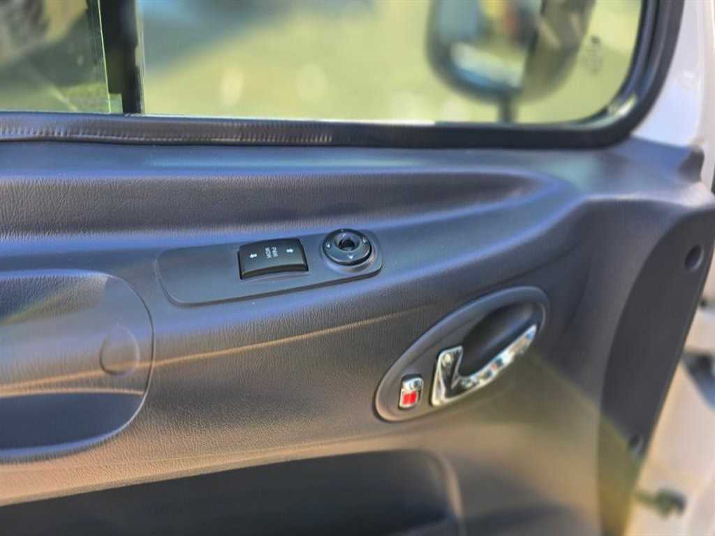 medium and large bus Hyundai bus 2024 Gris - Importación desde Corea - HF Imports Iquique - Foto 13