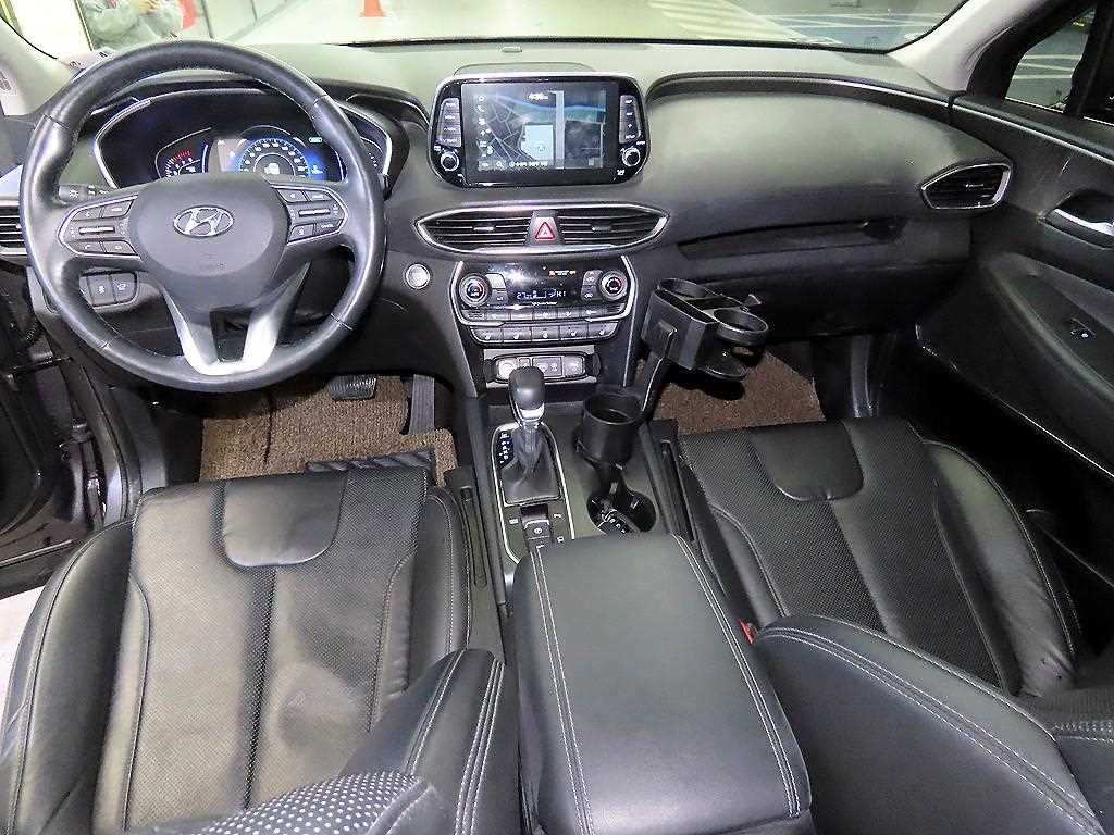 HYUNDAI Santa Fe - Vista 10