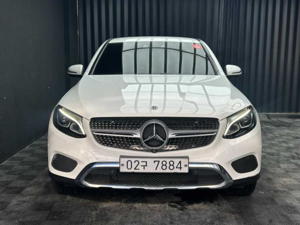 Mercedes Benz GLC Class 2019 Blanco - Importación desde Corea - HF Imports Iquique - Foto 1