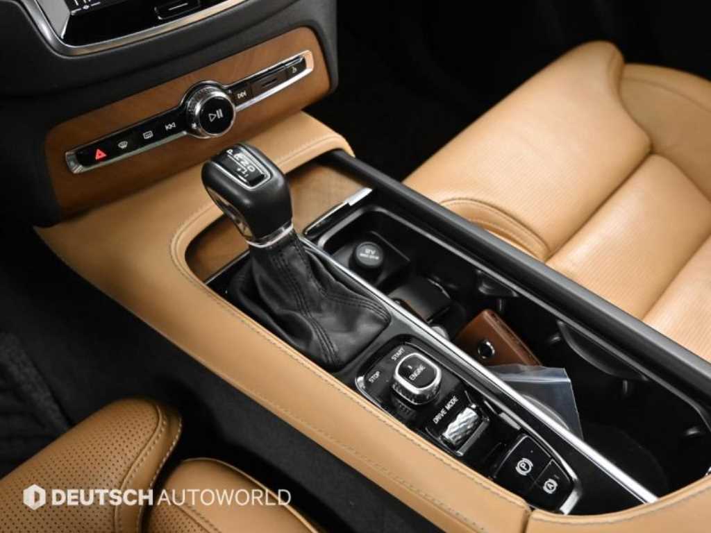 Volvo XC90 - Vista 9