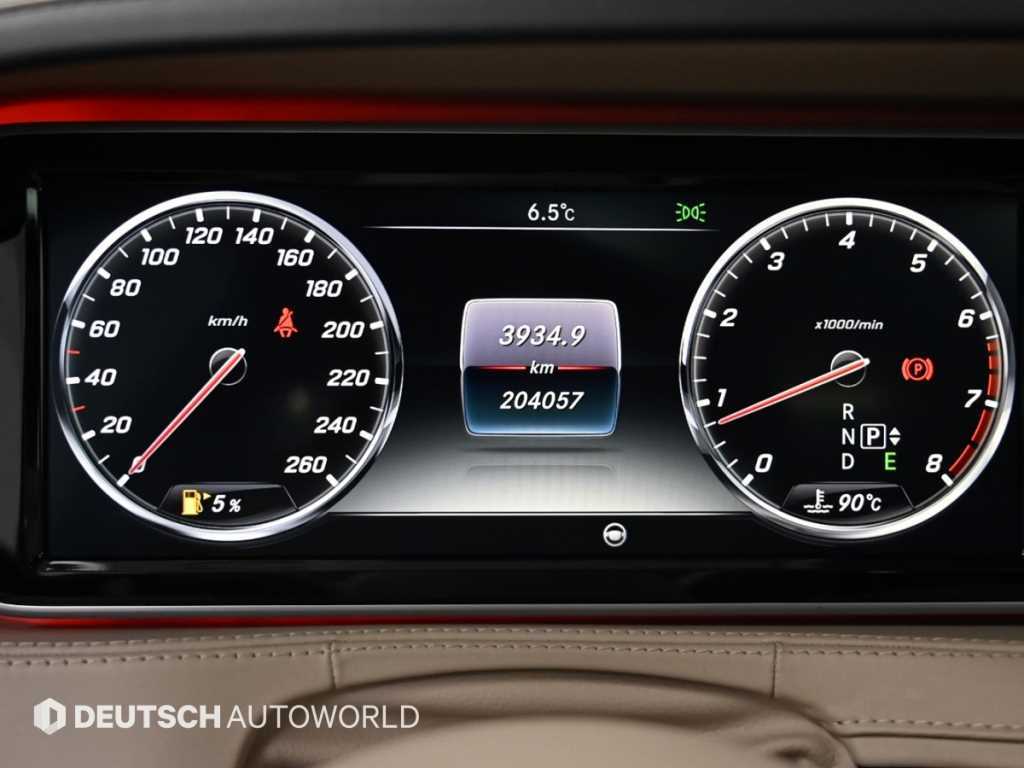 Mercedes Benz S Class - Vista 8