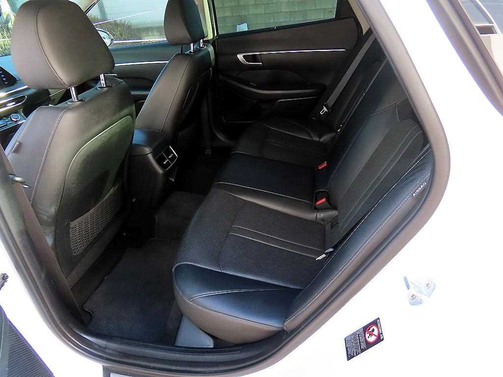 HYUNDAI Sonata - Vista 6