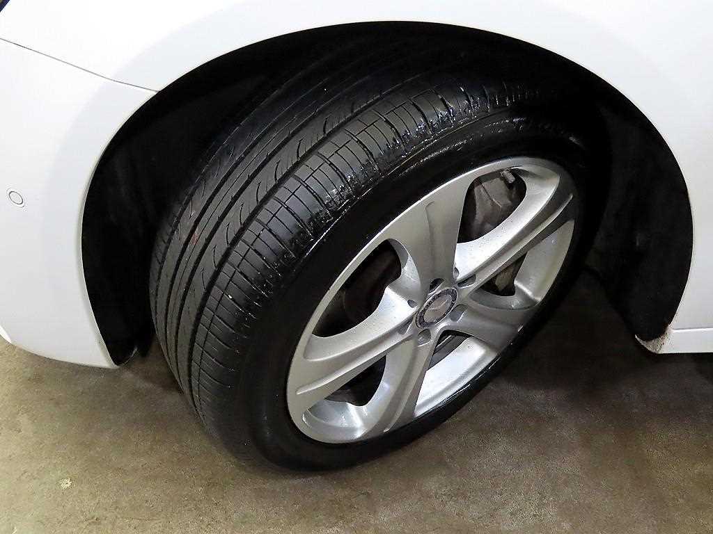 Mercedes Benz E class 2017 Blanco - Importación desde Corea - HF Imports Iquique - Foto 20