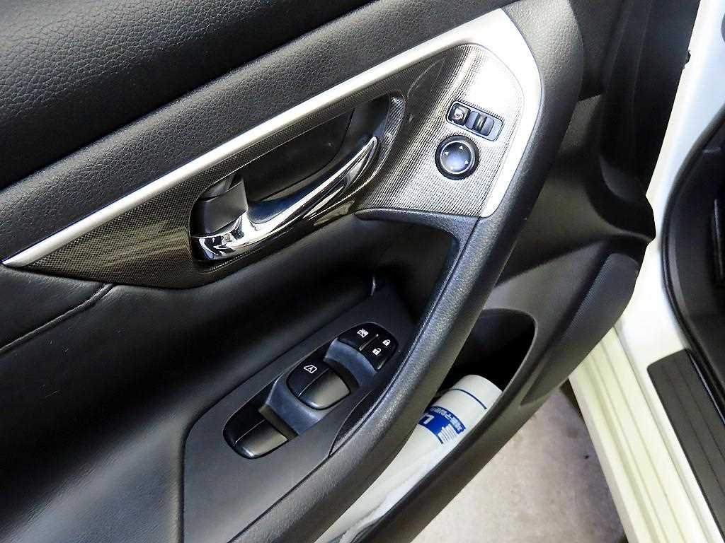 Nissan Altima 2016 Blanco - Importación desde Corea - HF Imports Iquique - Foto 13