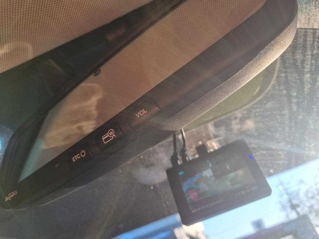 HYUNDAI Avante - Vista 7