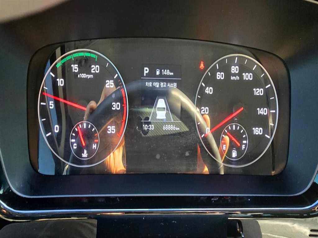 medium and large bus Hyundai bus - Vista 8