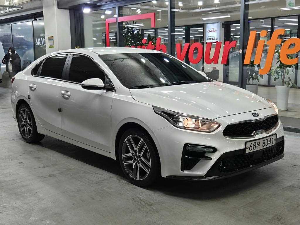 KIA K3 2019 Blanco - Importación desde Corea - HF Imports Iquique - Foto 1