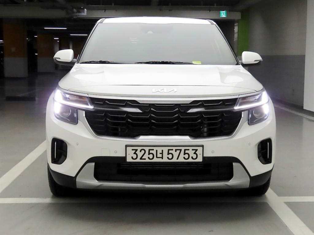 KIA Seltos 2025 Blanco - Importación desde Corea - HF Imports Iquique - Foto 1