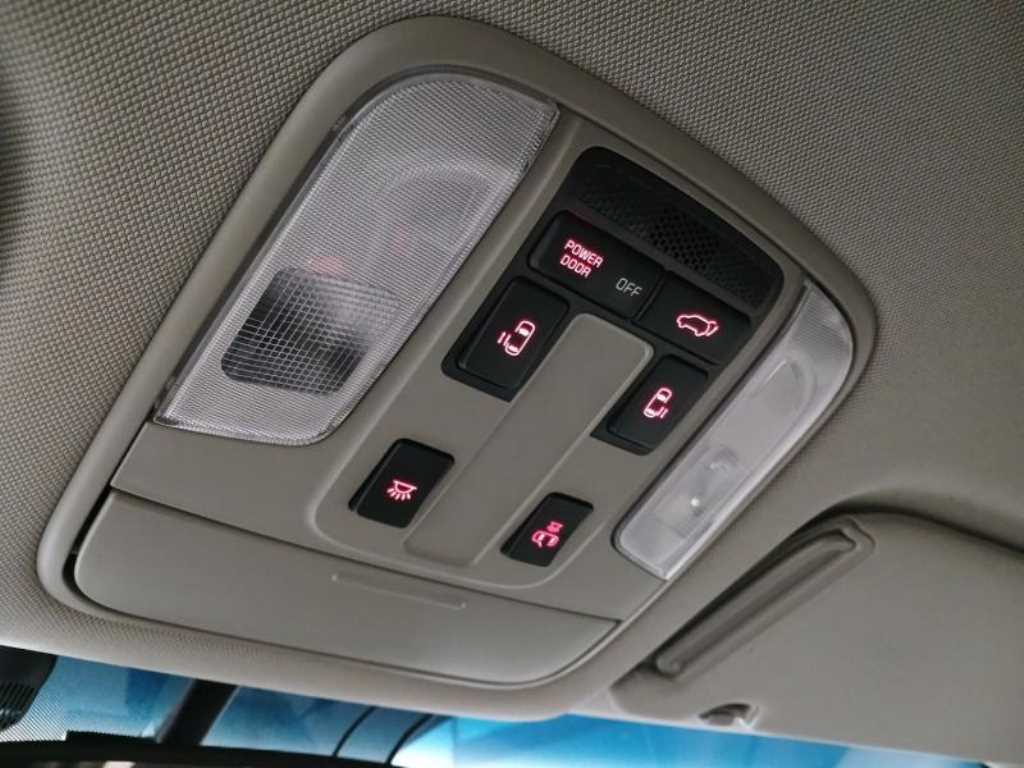 KIA Carnival 2018 Negro - Importación desde Corea - HF Imports Iquique - Foto 15