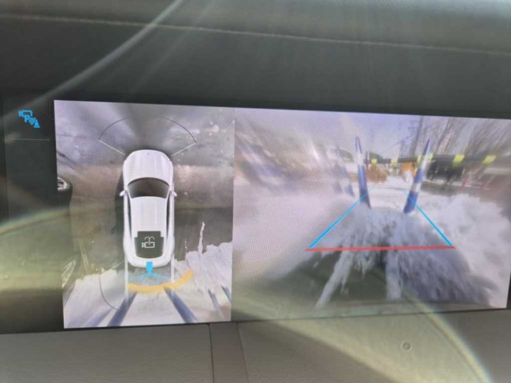 Porsche Taycan - Vista 12