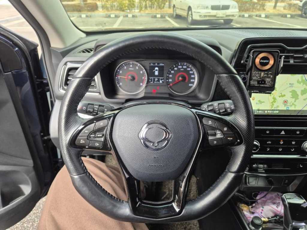 Ssangyong Tivoli - Vista 7