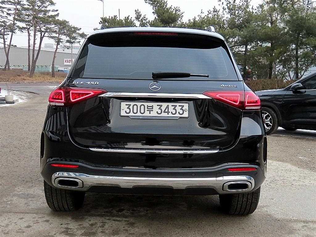Mercedes Benz GLE Class - Vista 4
